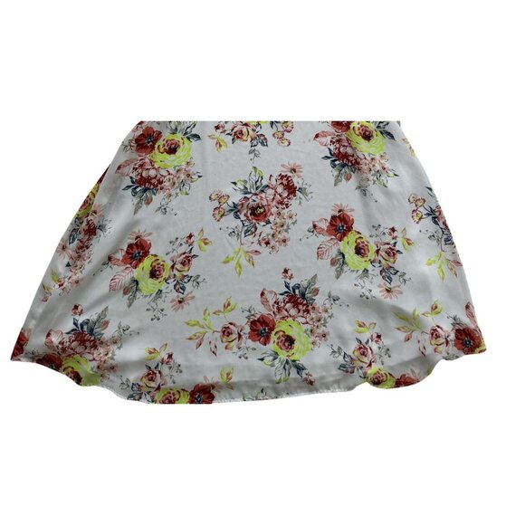 Torrid Sophie Floral Print Camisole Top Size 3 White Multicolor Polyester Flowy - Picture 3 of 7